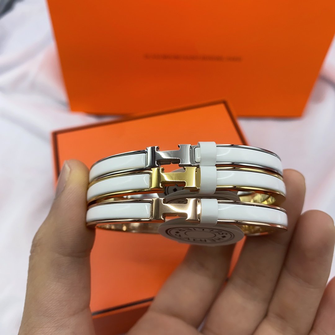 ¡®Aura Jewels¡¯CLASSIC HM CLIC WHITE 8MM ENAMEL BRACELET