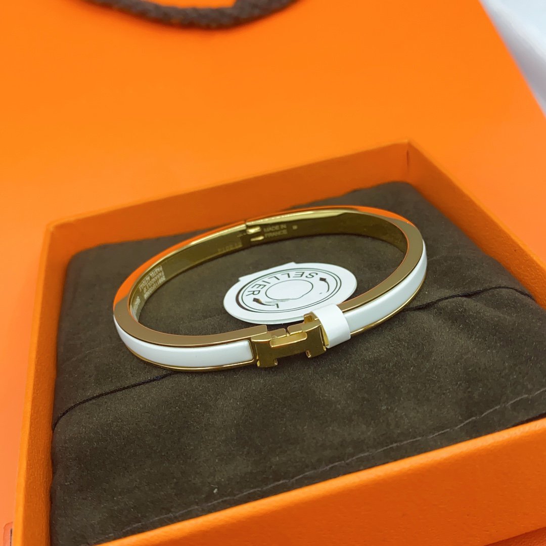 ¡®Aura Jewels¡¯CLASSIC HM CLIC WHITE 8MM ENAMEL BRACELET