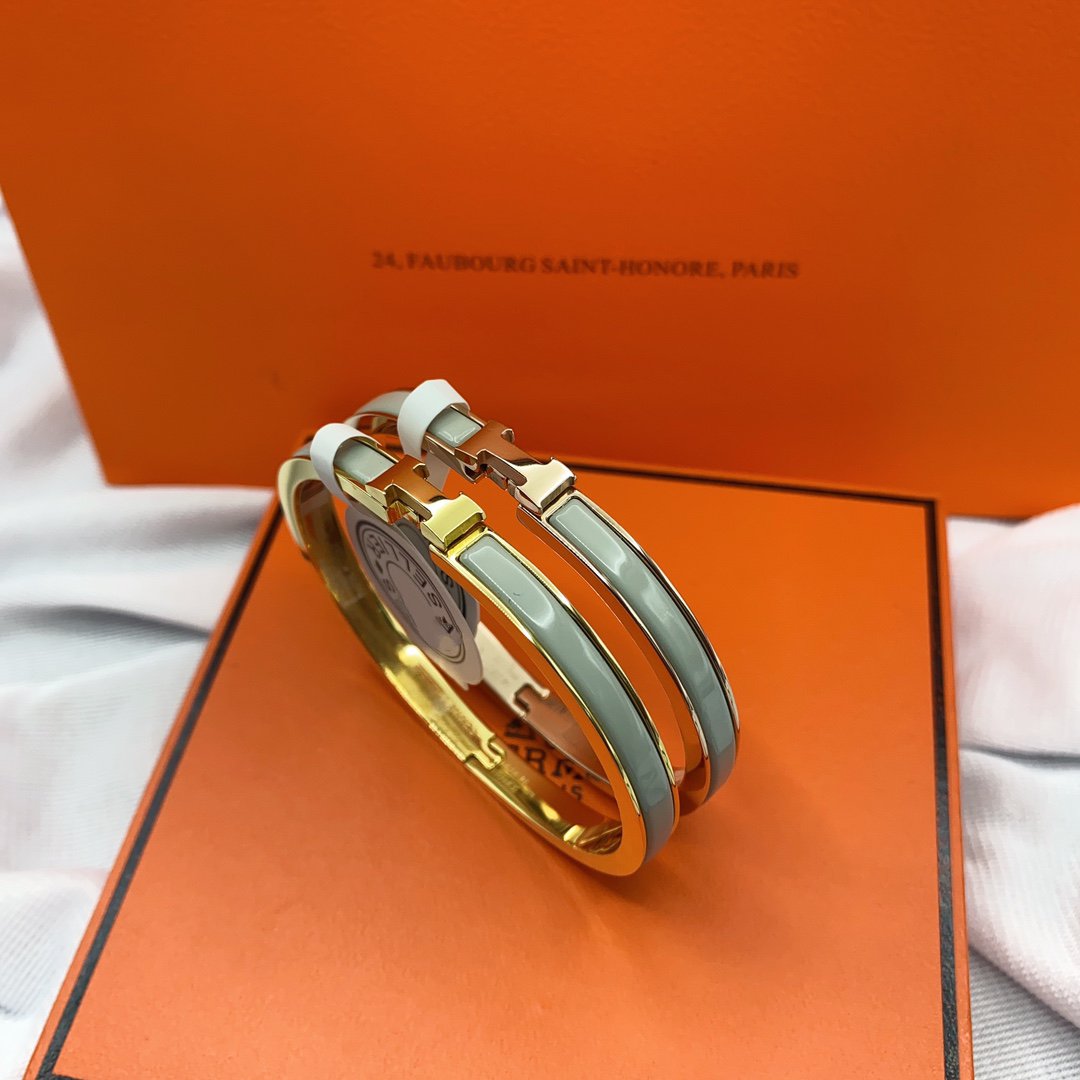 ¡®Aura Jewels¡¯CLASSIC HM CLIC GREEN 8MM ENAMEL BRACELET