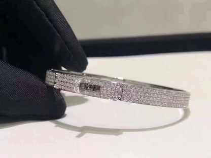 ¡®Aura Jewels¡¯HM KELLY BRACELET IN SILVER AND FULL PAVE DIAMOND