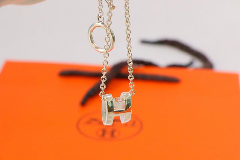¡®Aura Jewels¡¯HM NECKLACE H LETTER OVAL SERIES