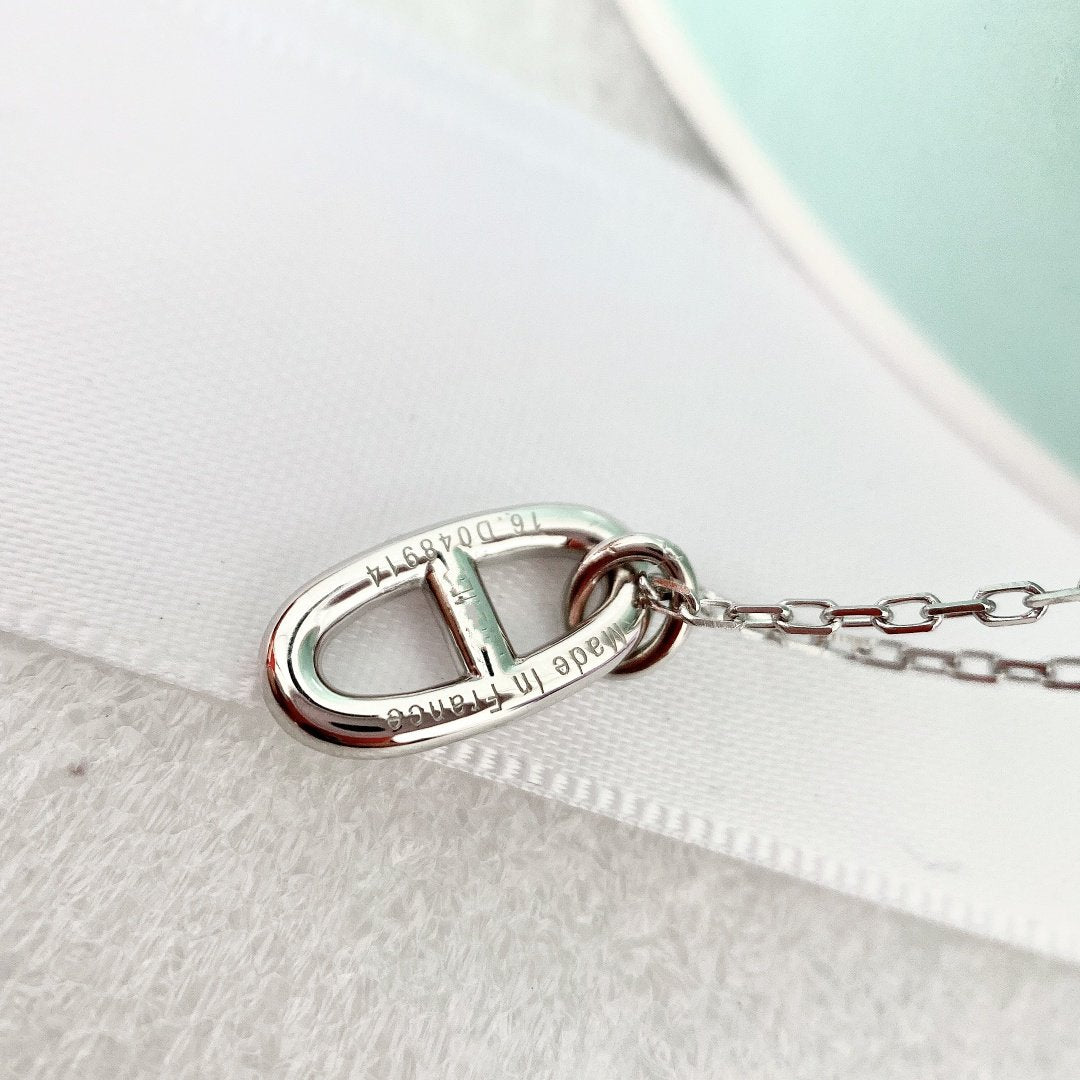 ¡®Aura Jewels¡¯HM PIG NOSE NECKLACE