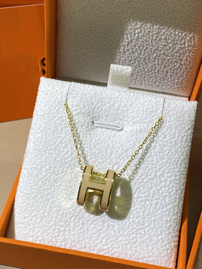 ¡®Aura Jewels¡¯HM CLIC YELLOW ENAMEL GOLD NECKLACE