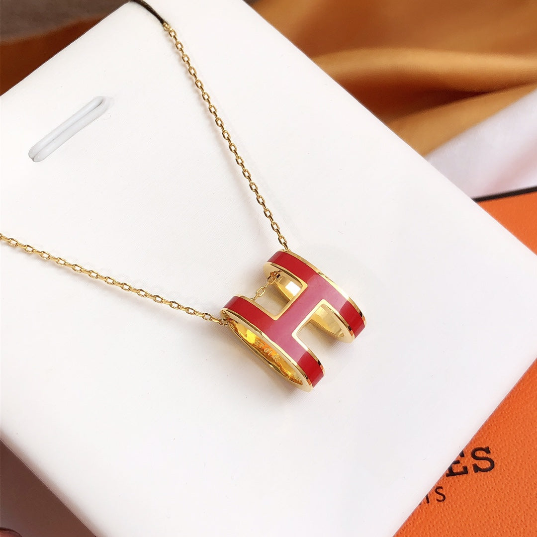 ¡®Aura Jewels¡¯HM CLIC RED ENAMEL GOLD NECKLACE