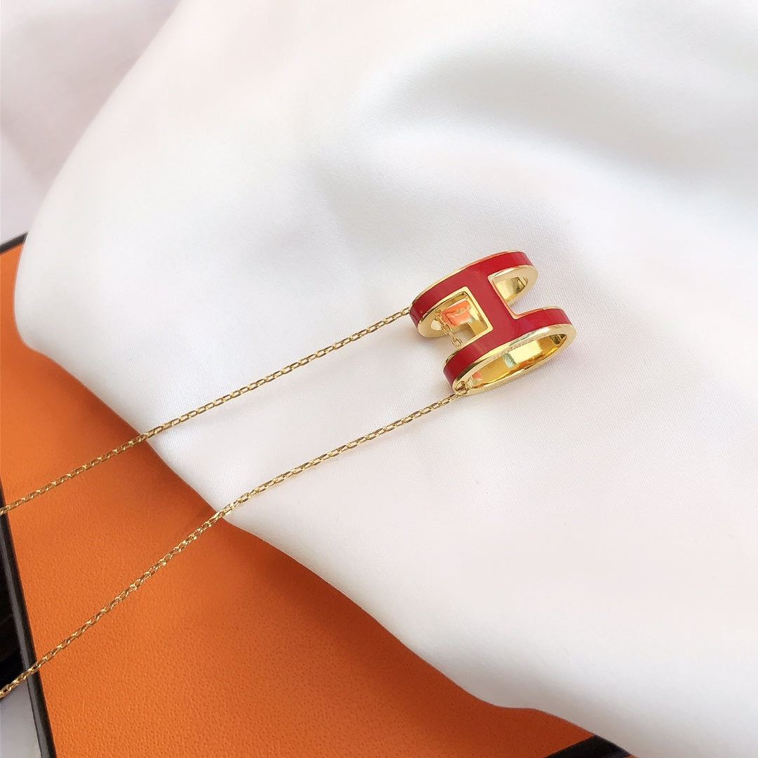 ¡®Aura Jewels¡¯HM CLIC RED ENAMEL GOLD NECKLACE