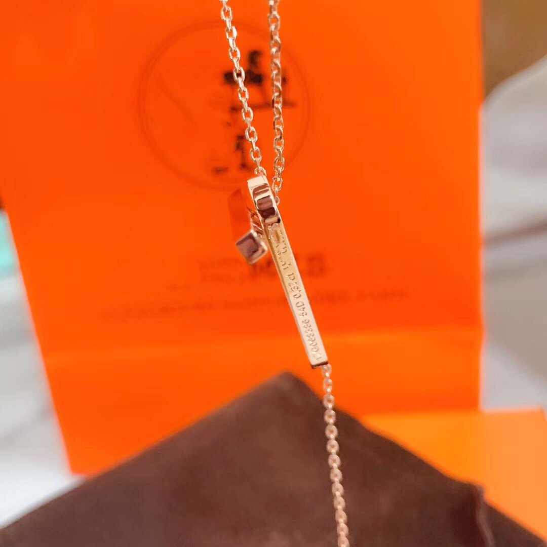 ¡®Aura Jewels¡¯HM NECKLACE PLATINUM ROSE GOLD DIAMOND