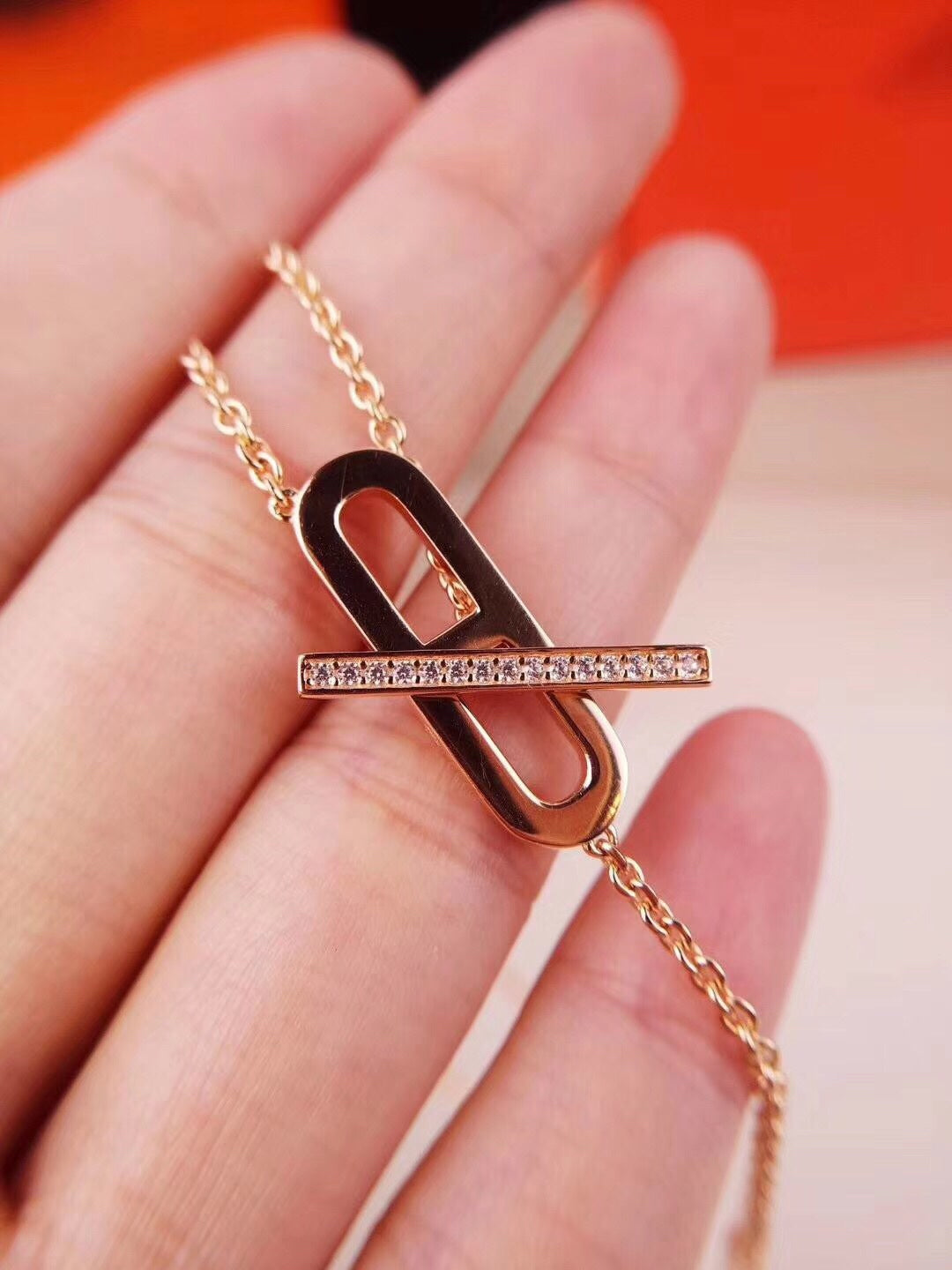 ¡®Aura Jewels¡¯HM NECKLACE PLATINUM ROSE GOLD DIAMOND