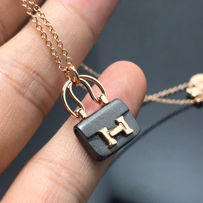 ¡®Aura Jewels¡¯WOMEN'S HM AMULETTES CONSTANCE PENDANT NECKLACE