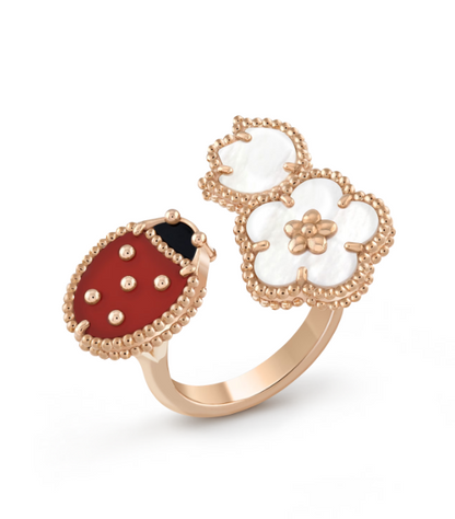 ¡®Aura Jewels¡¯LUCKY 3 MOTIF ROSE GOLD RING