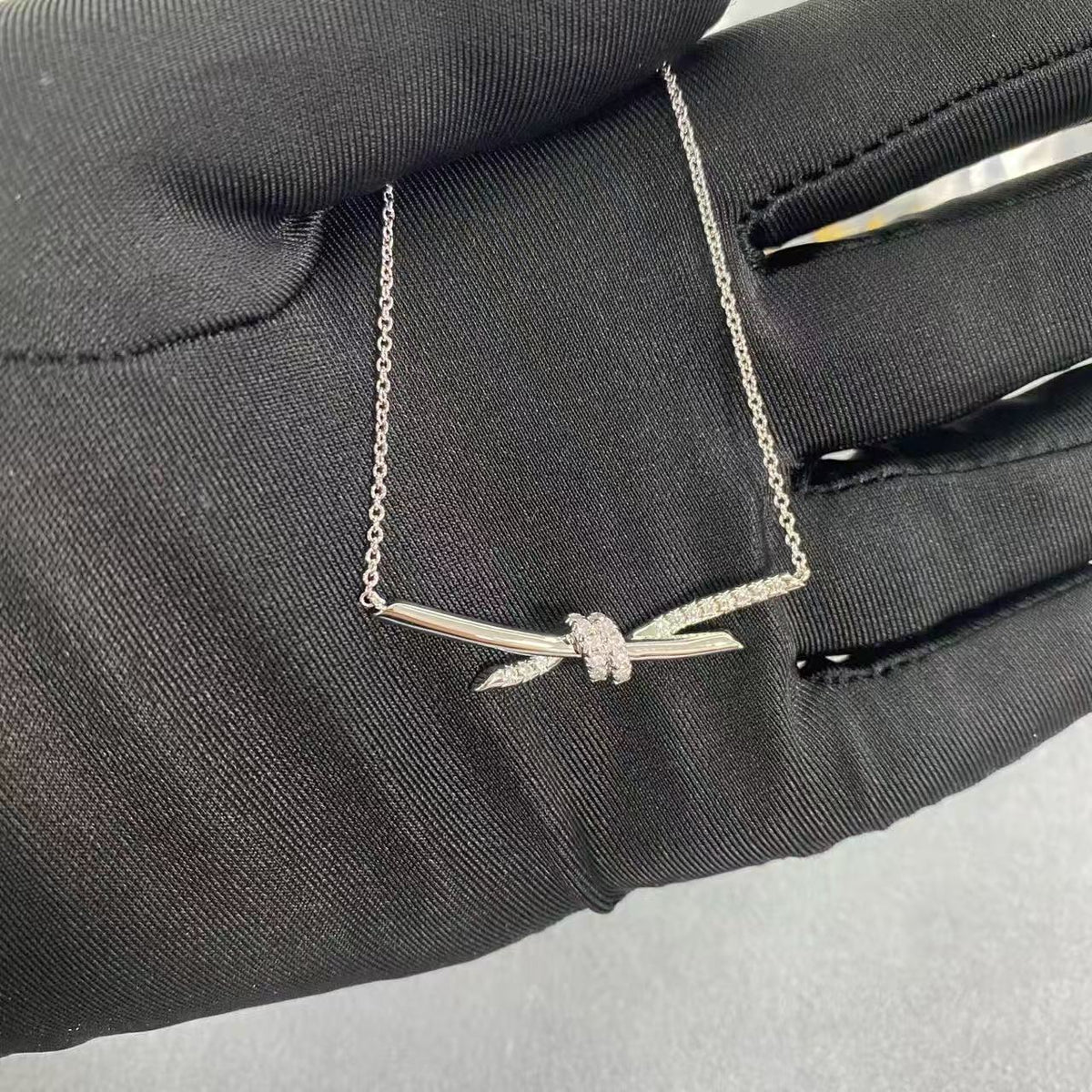 [Aura Jewels]T House Diamond-Studded Knot Necklace