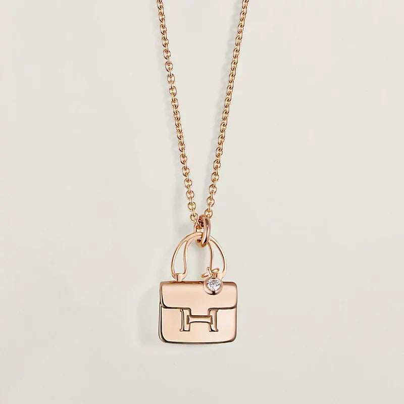 ¡®Aura Jewels¡¯AMULETTE PEDANT ROSE GOLD NECKLACE