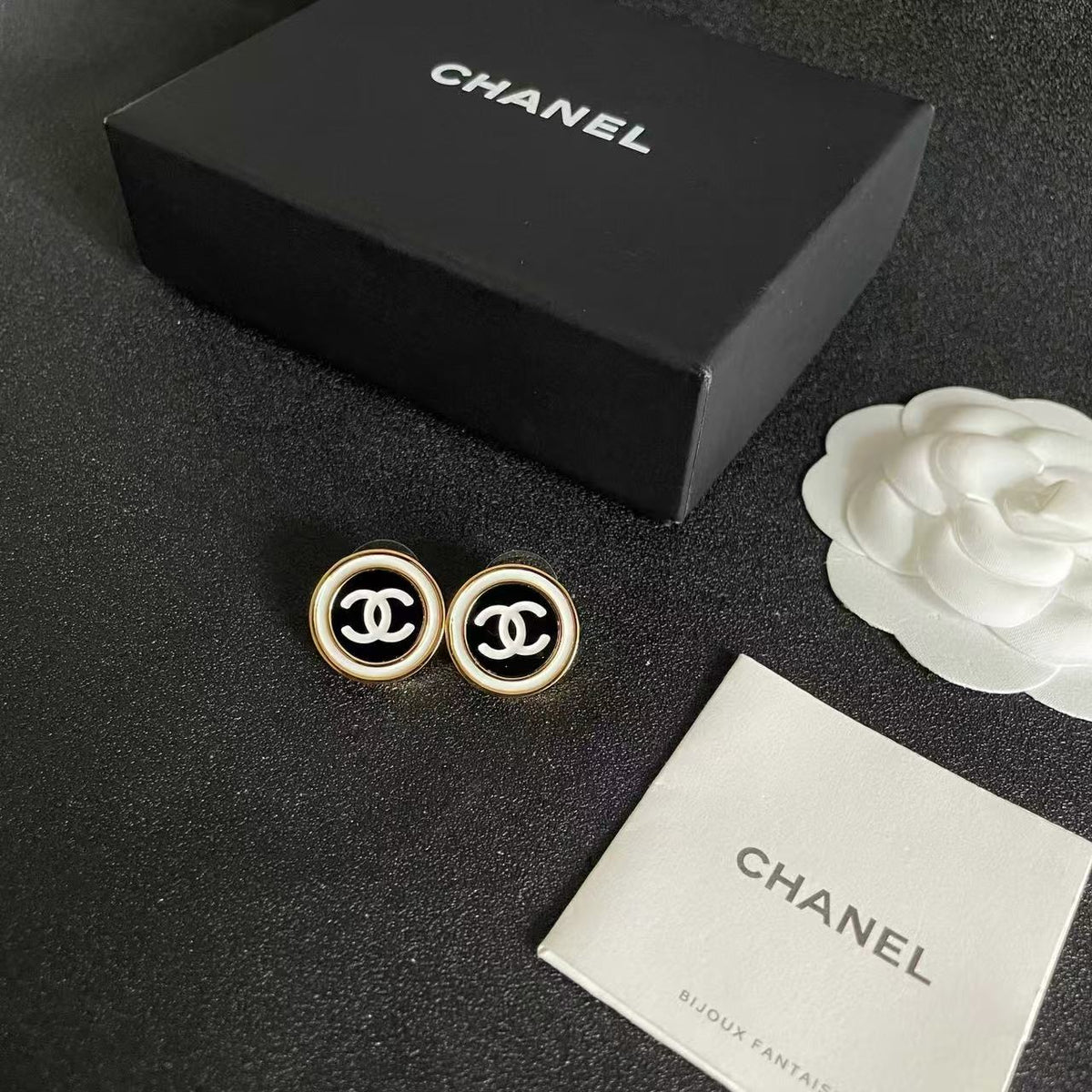[Aura Jewels]Classic Double C Stud Earrings