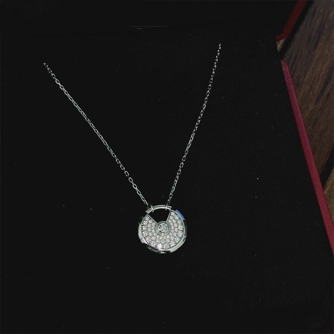¡®Aura Jewels¡¯AMULETTE SILVER FULL DIAMOND NECKLACE