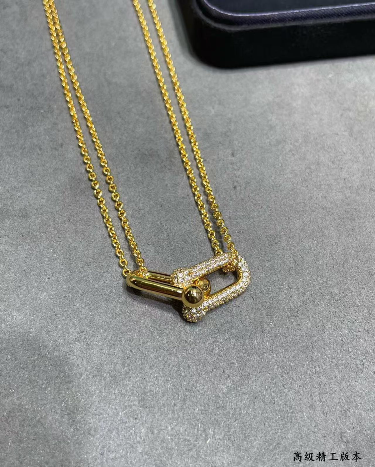[Aura Jewels]T House Diamond-Set Double Chain Link Pendant Necklace