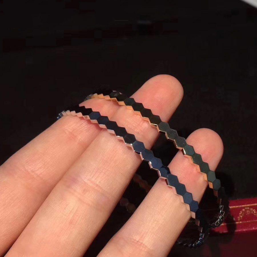 ¡®Aura Jewels¡¯BEE LOVE SILVER BRACELET
