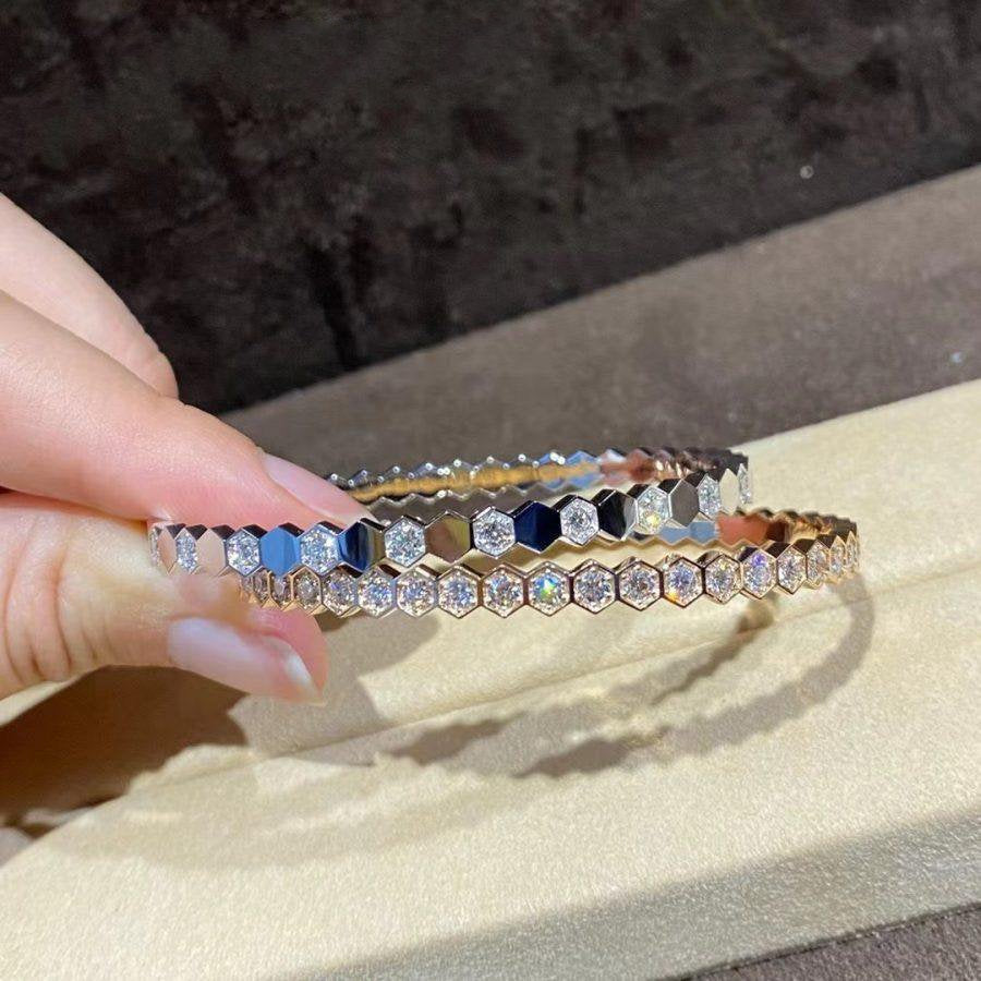 ¡®Aura Jewels¡¯BEE LOVE GOLD BRACELET FULL DIAMOND