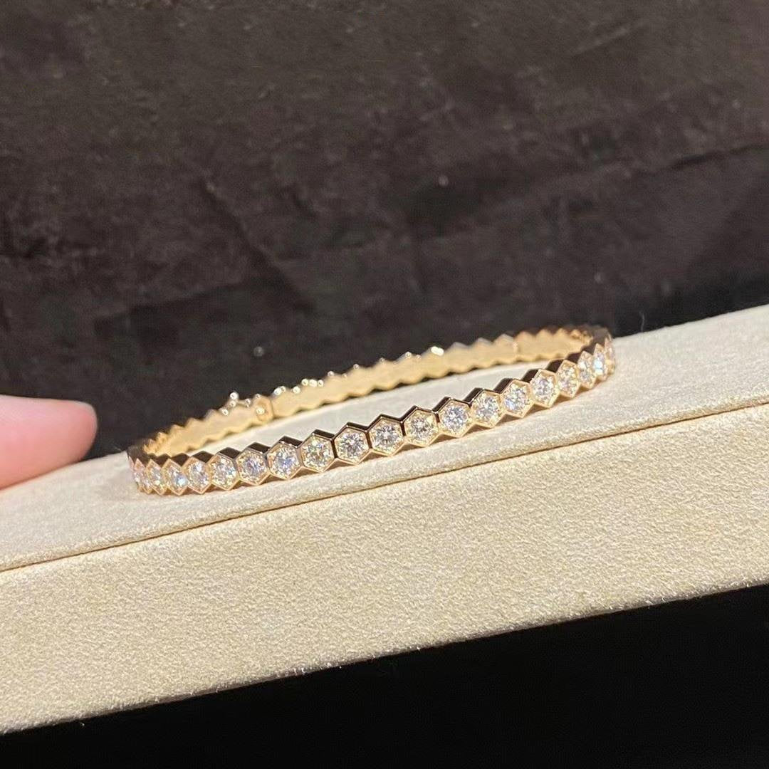 ¡®Aura Jewels¡¯BEE LOVE GOLD BRACELET FULL DIAMOND