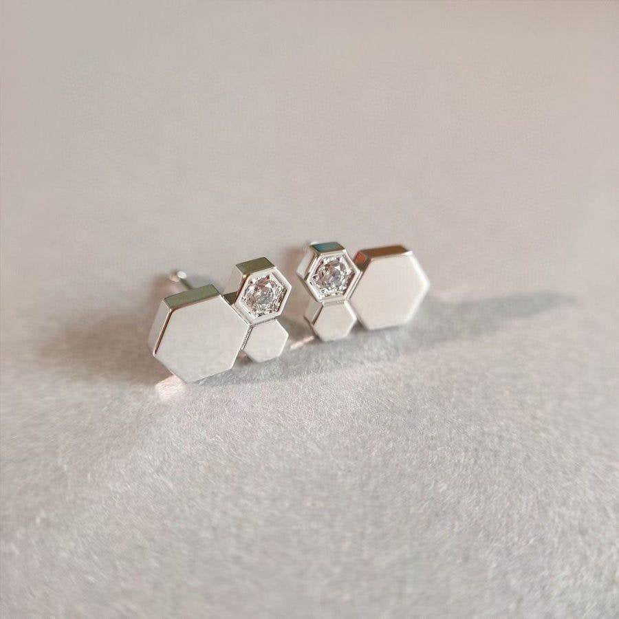¡®Aura Jewels¡¯BEE LOVE SILVER DIAMOND EARRINGS