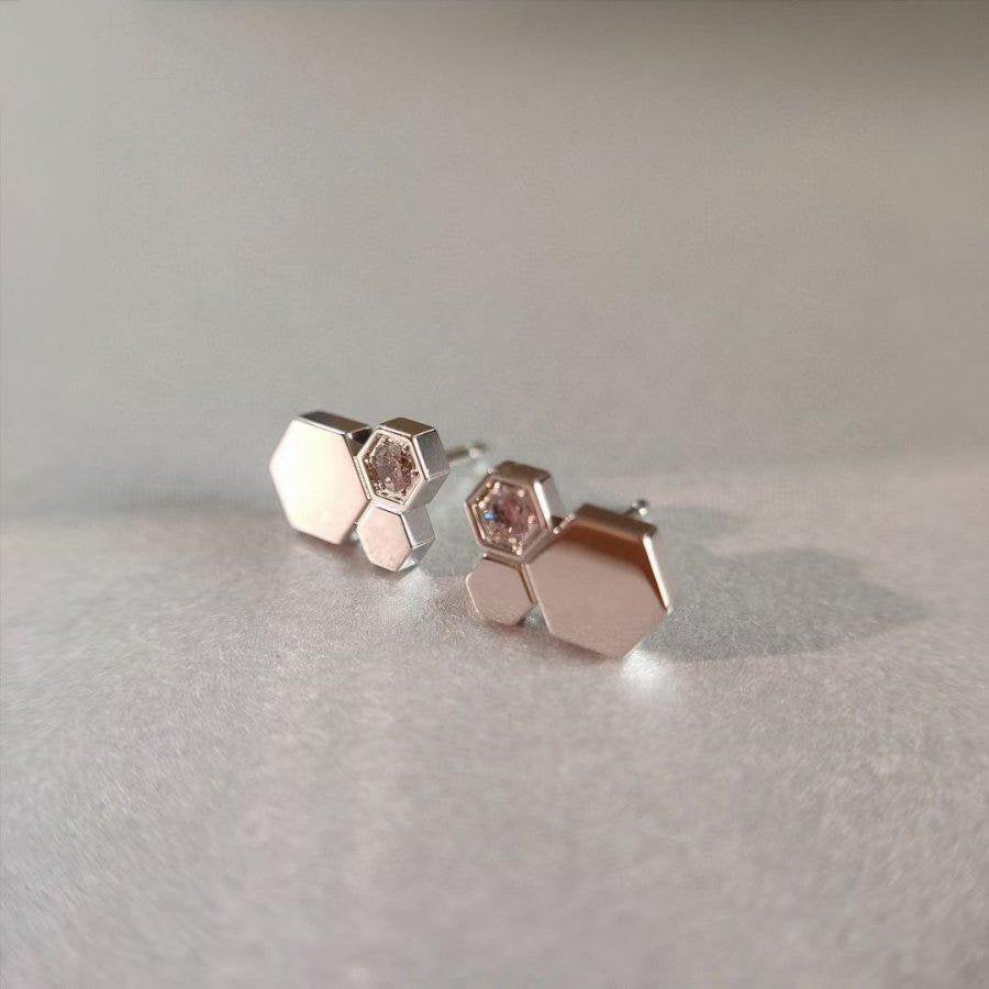 ¡®Aura Jewels¡¯BEE LOVE SILVER DIAMOND EARRINGS