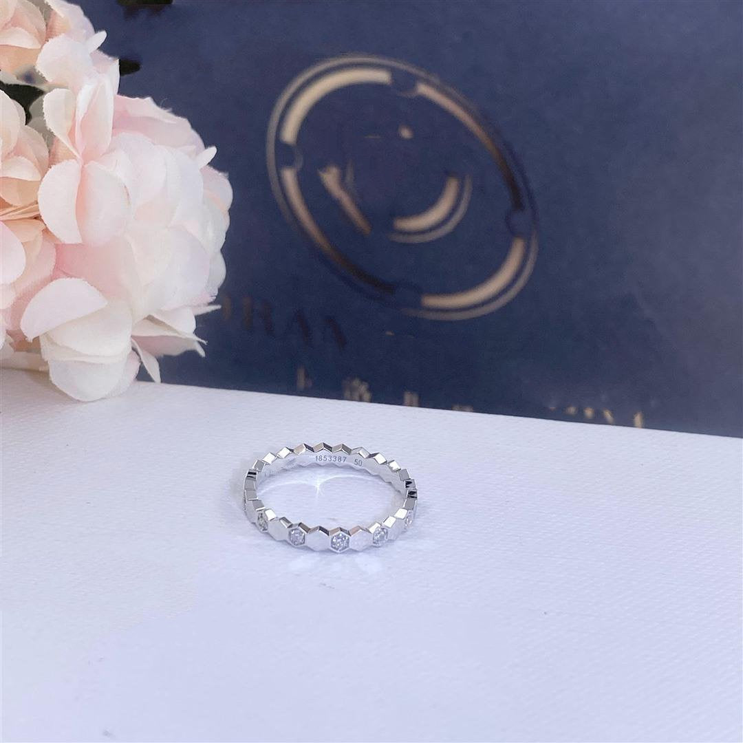 ¡®Aura Jewels¡¯BEE LOVE RING SILVER DIAMOND