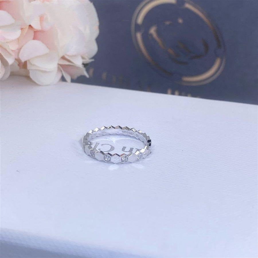 ¡®Aura Jewels¡¯BEE LOVE RING SILVER DIAMOND