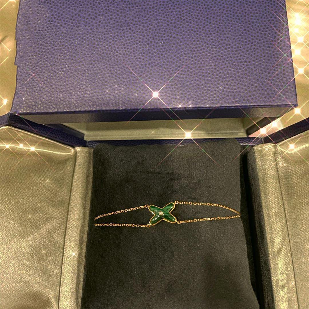 ¡®Aura Jewels¡¯JEUX BRACELET MALACHITE PINK GOLD 1 DIAMOND