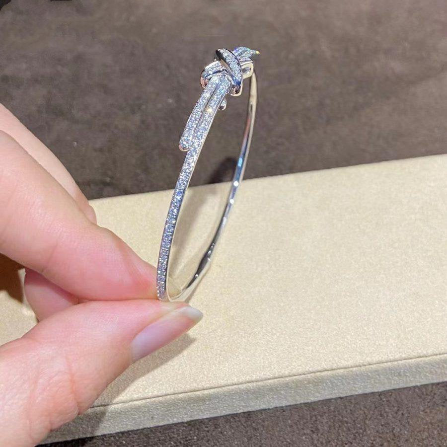 ¡®Aura Jewels¡¯JEUX DE BRACELET DIAMONDS SILVER