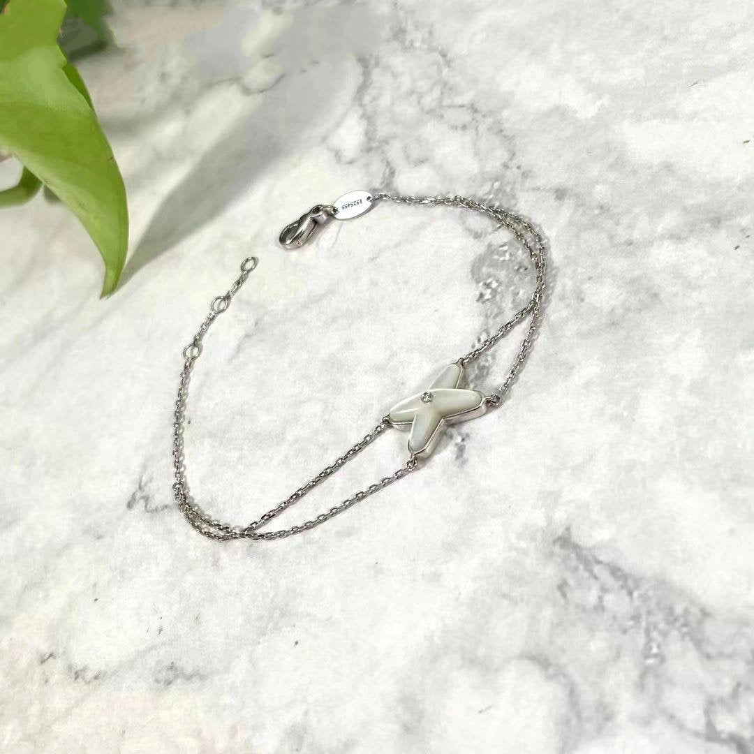 ¡®Aura Jewels¡¯JEUX BRACELET WHITE MOP SILVER 1 DIAMOND