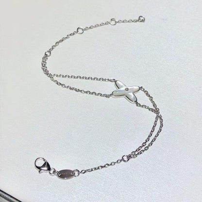 ¡®Aura Jewels¡¯JEUX BRACELET WHITE MOP SILVER 1 DIAMOND