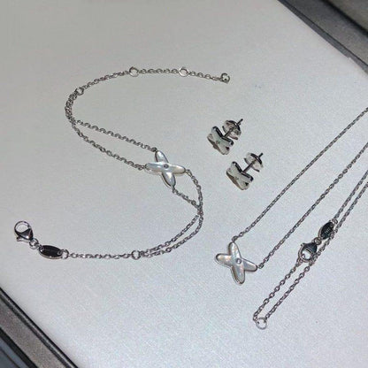¡®Aura Jewels¡¯JEUX BRACELET WHITE MOP SILVER 1 DIAMOND