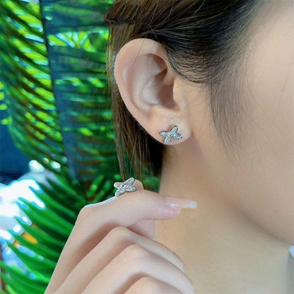 ¡®Aura Jewels¡¯JEUX DE SILVER DIAMOND EARRINGS