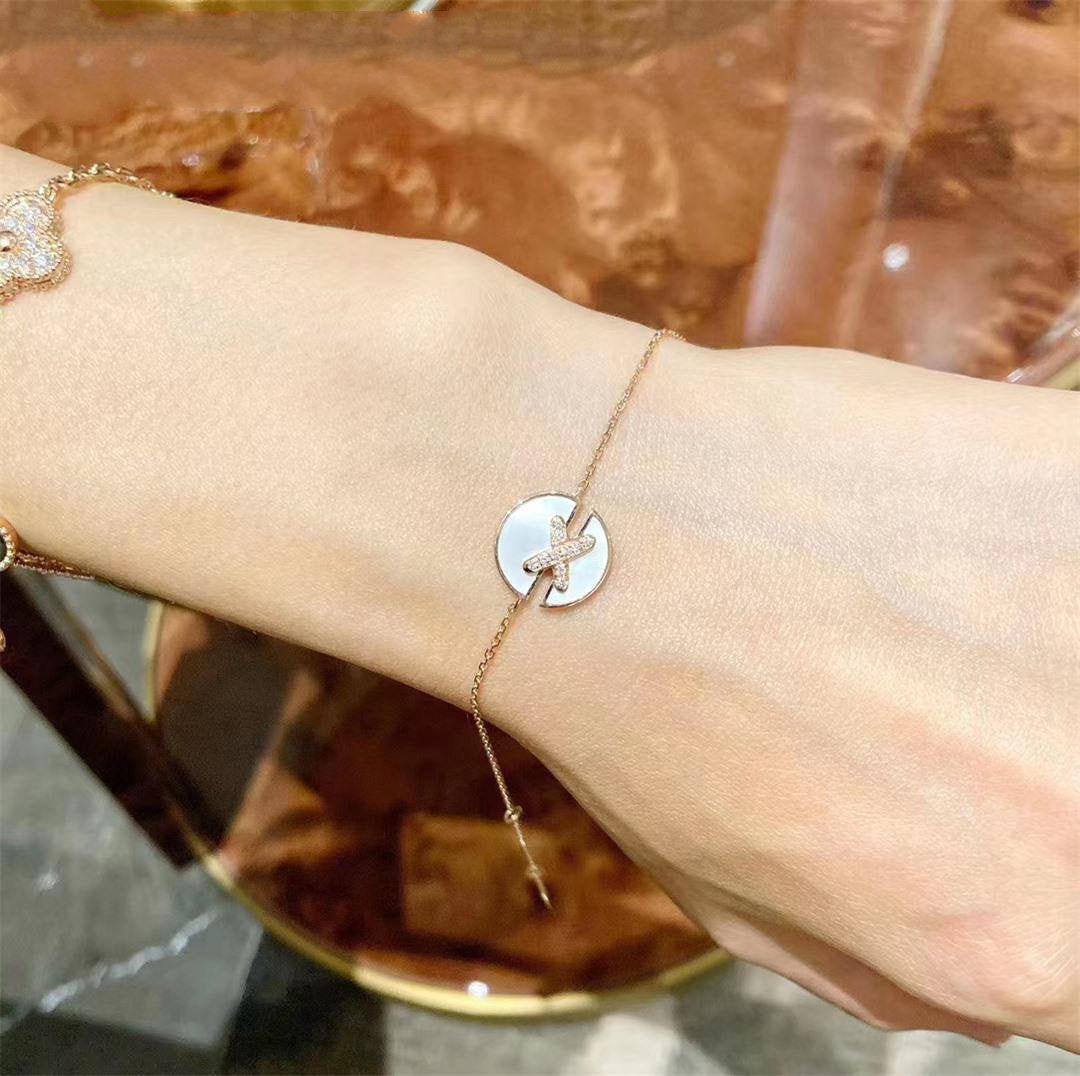 ¡®Aura Jewels¡¯JEUX DE BRACELET MOP PINK GOLD DIAMONDS