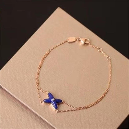 ¡®Aura Jewels¡¯Hollow Design Four-Leaf Clover Flower Shape Ring