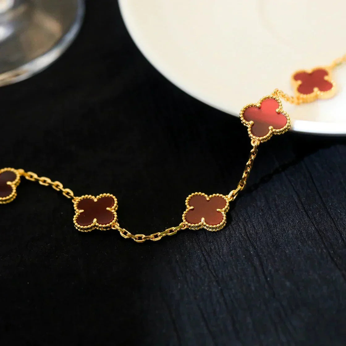 [Aura Jewels]New  CLOVER 5 MOTIF RED CORNELIAN BRACELET COLLECTION