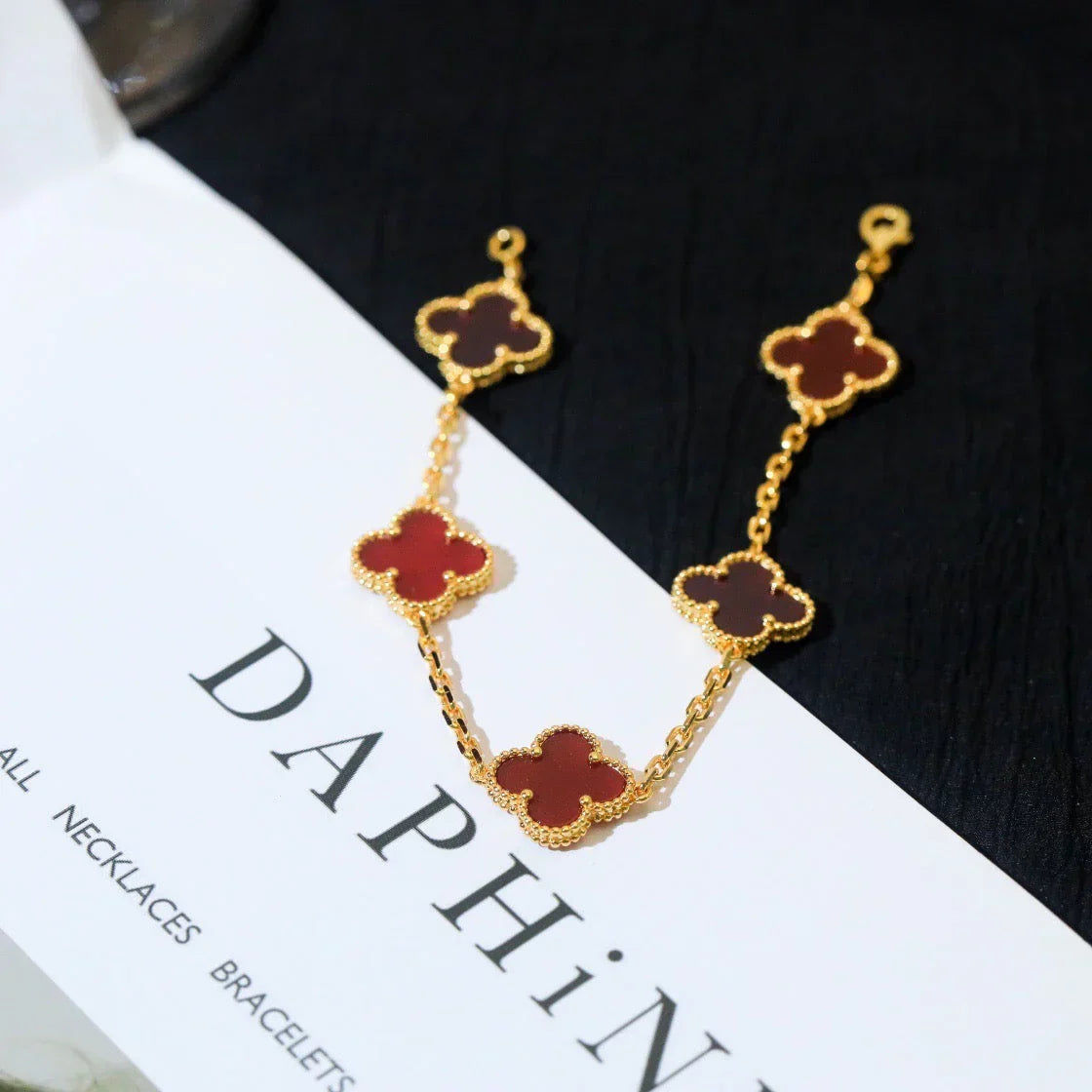 [Aura Jewels]New  CLOVER 5 MOTIF RED CORNELIAN BRACELET COLLECTION