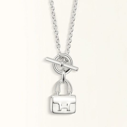 ¡®Aura Jewels¡¯POP H PEDANT SILVER NECKLACE