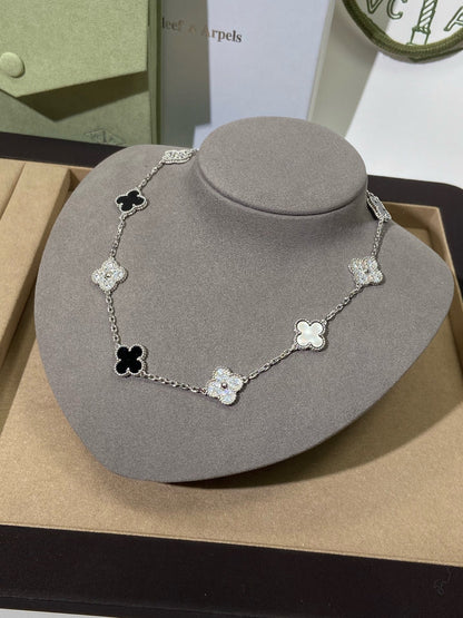 [Aura Jewels] Four-Leaf Clover Ten Elements Panda Diamond Silver Necklace