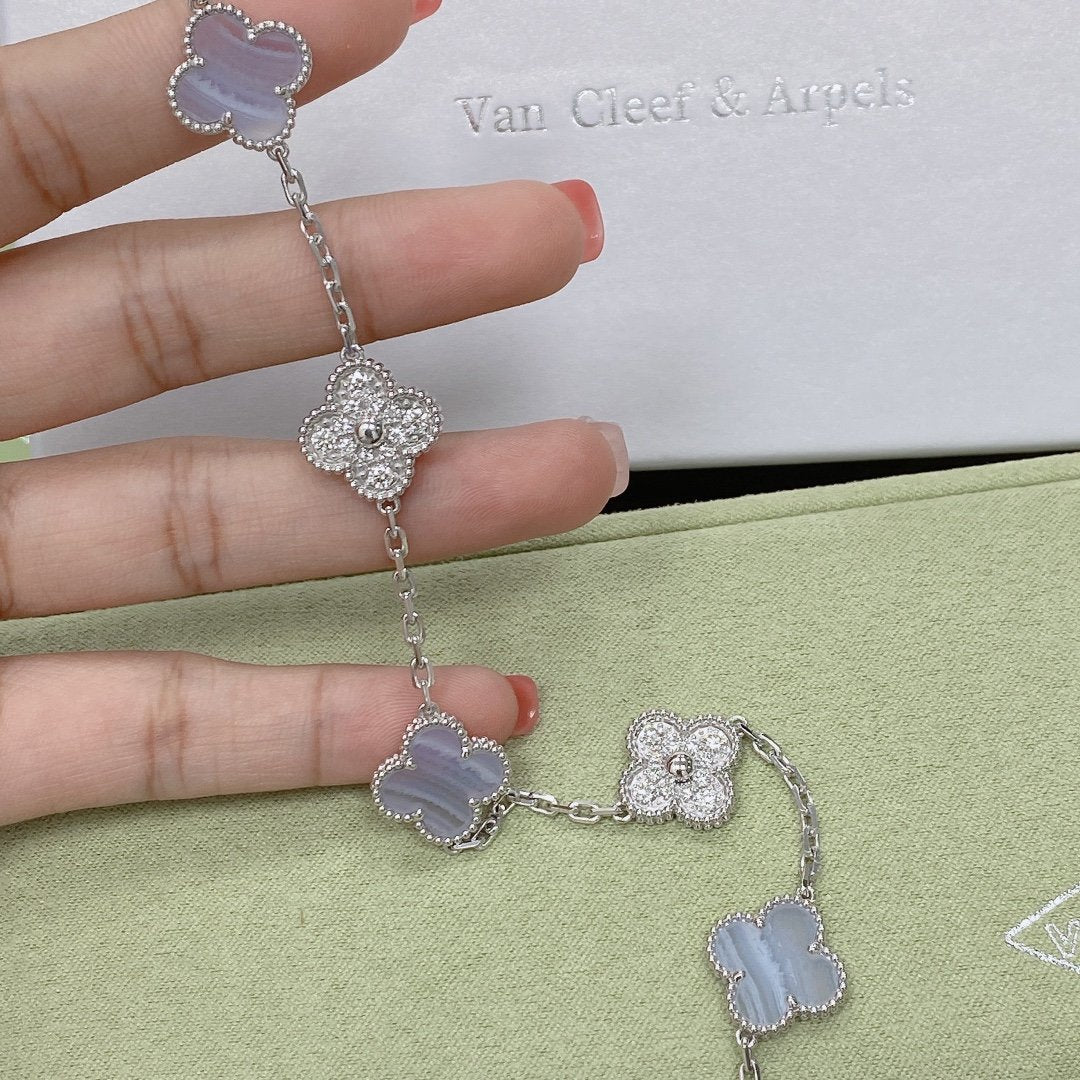 [Aura Jewels]New  CLOVER 5 MOTIF PURPLE CHALCEDONY BRACELET COLLECTION
