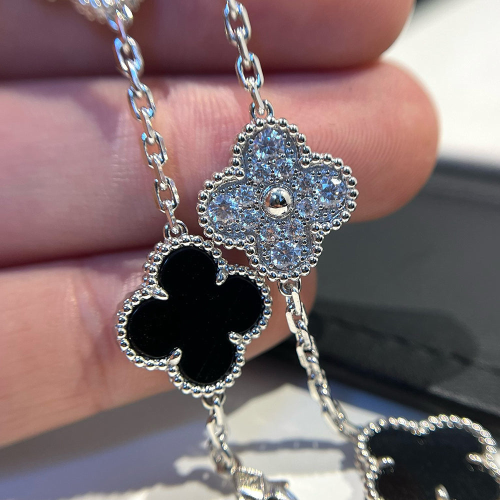 [Aura Jewels]New CLOVER 5 MOTIF ONYXS BRACELET COLLECTION