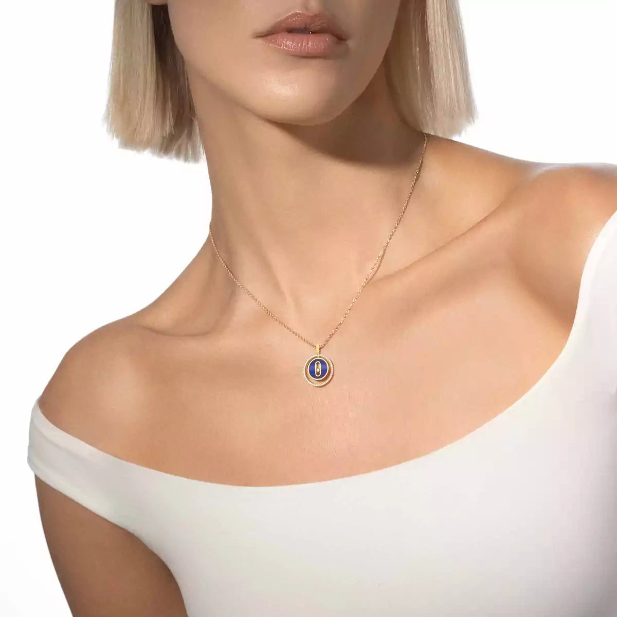 [Aura Jewels]Lucky Move Diamond Necklace in Rose Gold and White Mother-of-Pearl