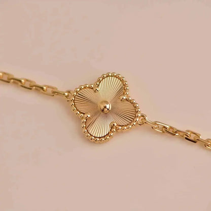 [Aura Jewels]New  CLOVER 5 MOTIF LASER BRACELET COLLECTION