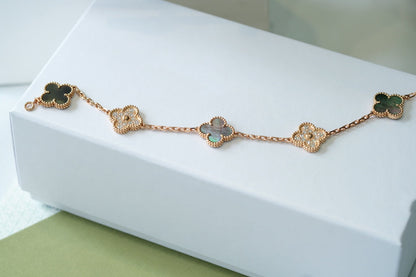 [Aura Jewels]New CLOVER 5 MOTIF GRAY MOP BRACELET COLLECTION
