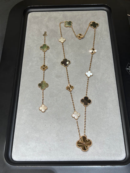 [¡®Aura Jewels¡¯] 25 NEW CLOVER 15 MOTIFS GRAY MOTHER-OF-PEARL