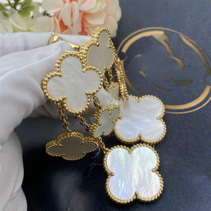 ¡®Aura Jewels¡¯CLOVER EARRINGS WHITE MOP 4 MOTIFS GOLD