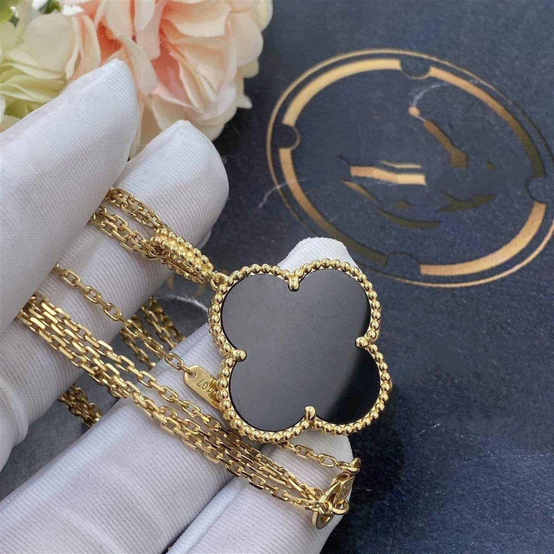 ¡®Aura Jewels¡¯CLOVER 25MM GOLD ONYX BIG CLOVER NECKLACE