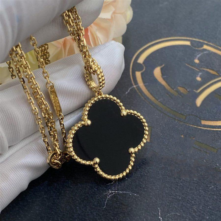 ¡®Aura Jewels¡¯CLOVER 25MM GOLD ONYX BIG CLOVER NECKLACE