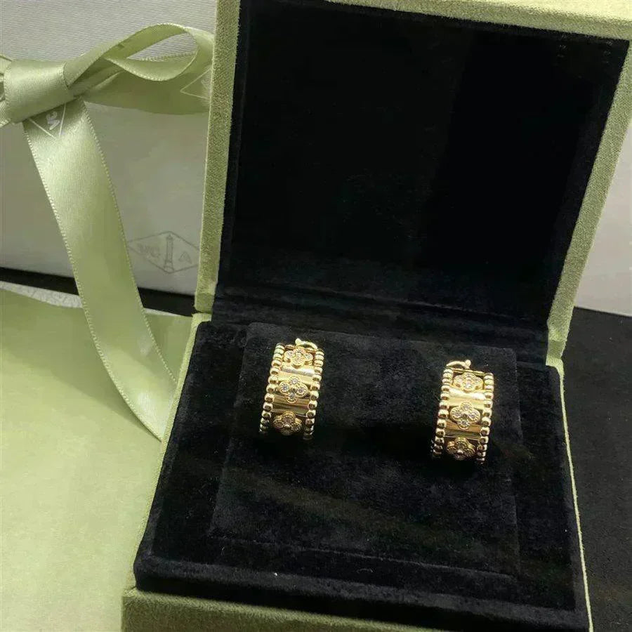 ¡®Aura Jewels¡¯PERLEE DIAMOND EARRINGS