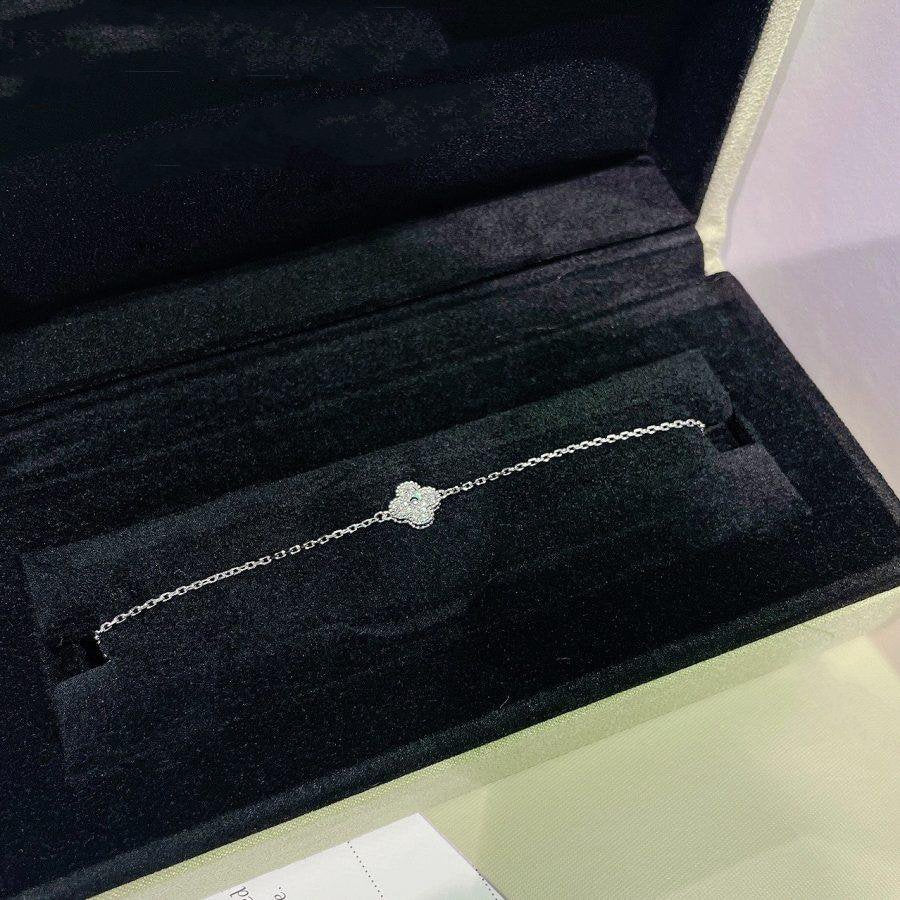 ¡®Aura Jewels¡¯CLOVER  SINGLE FLOWER BRACELET SILVER