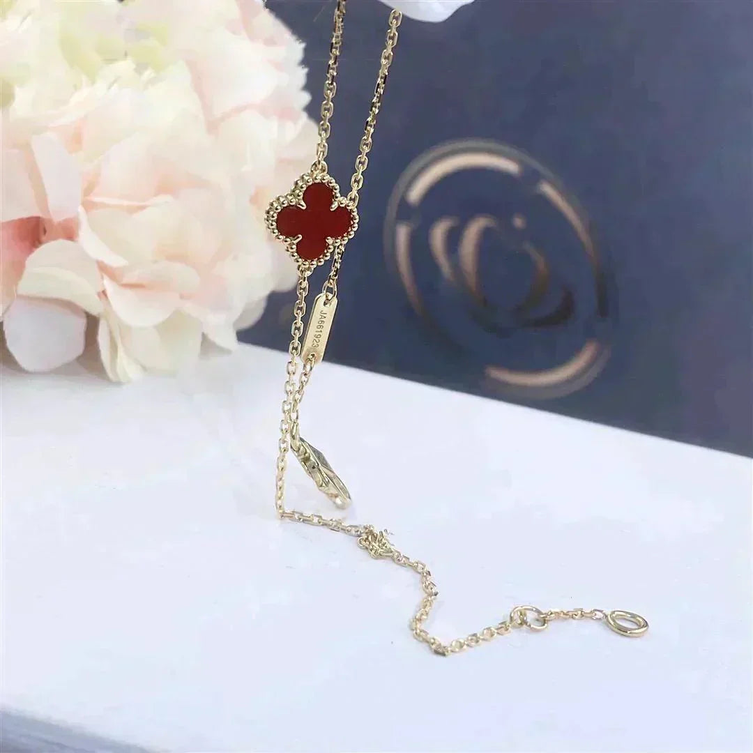 ¡®Aura Jewels¡¯CLOVER  CARNELIAN SINGLE FLOWER BRACELET