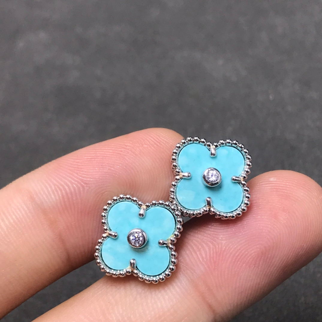 ¡®Aura Jewels¡¯CLOVER 1 DIAMOND BLUE SKY SILVER EARRINGS